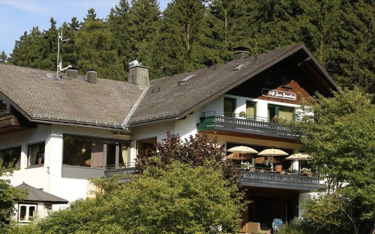 Hotel-Pension zum Paradies